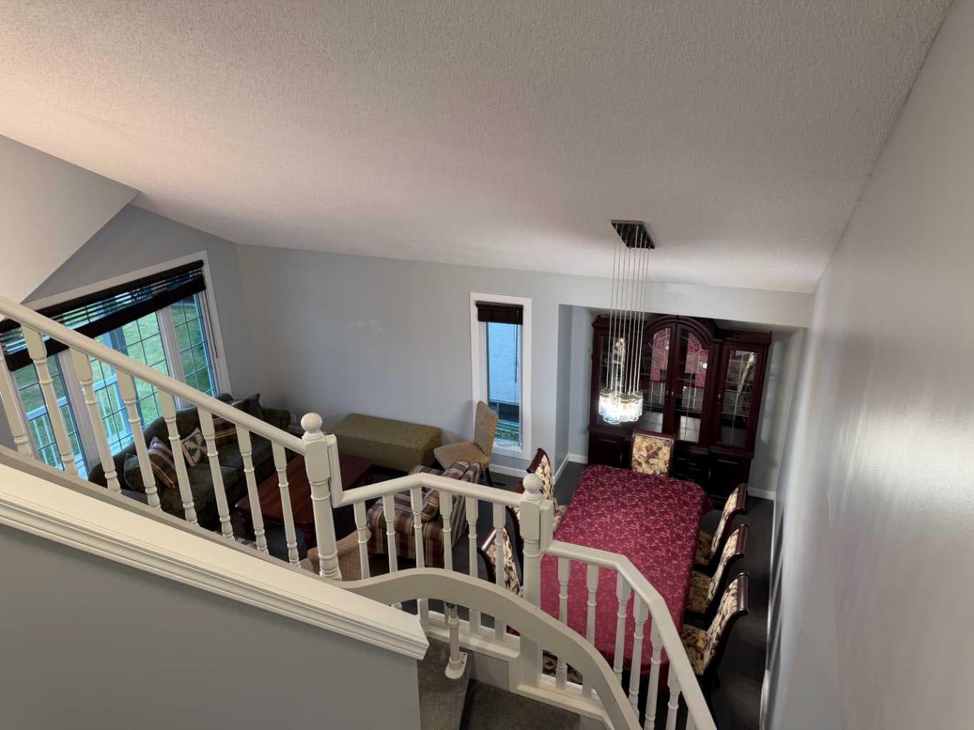 376 Sunlake Road SE