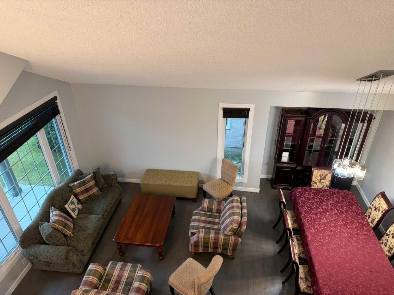 376 Sunlake Road SE