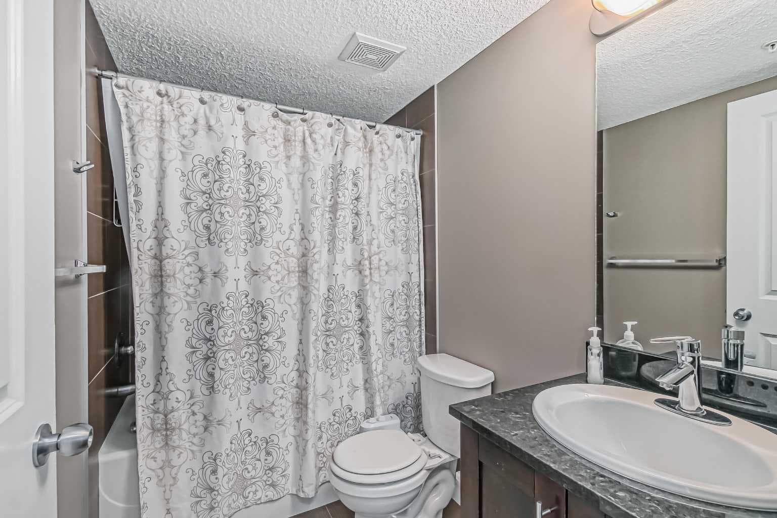 305, 195 Kincora Glen Road NW