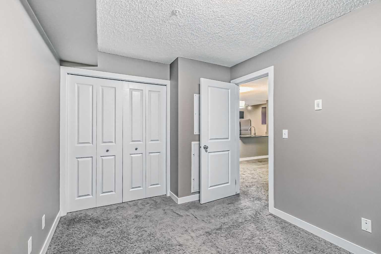 305, 195 Kincora Glen Road NW