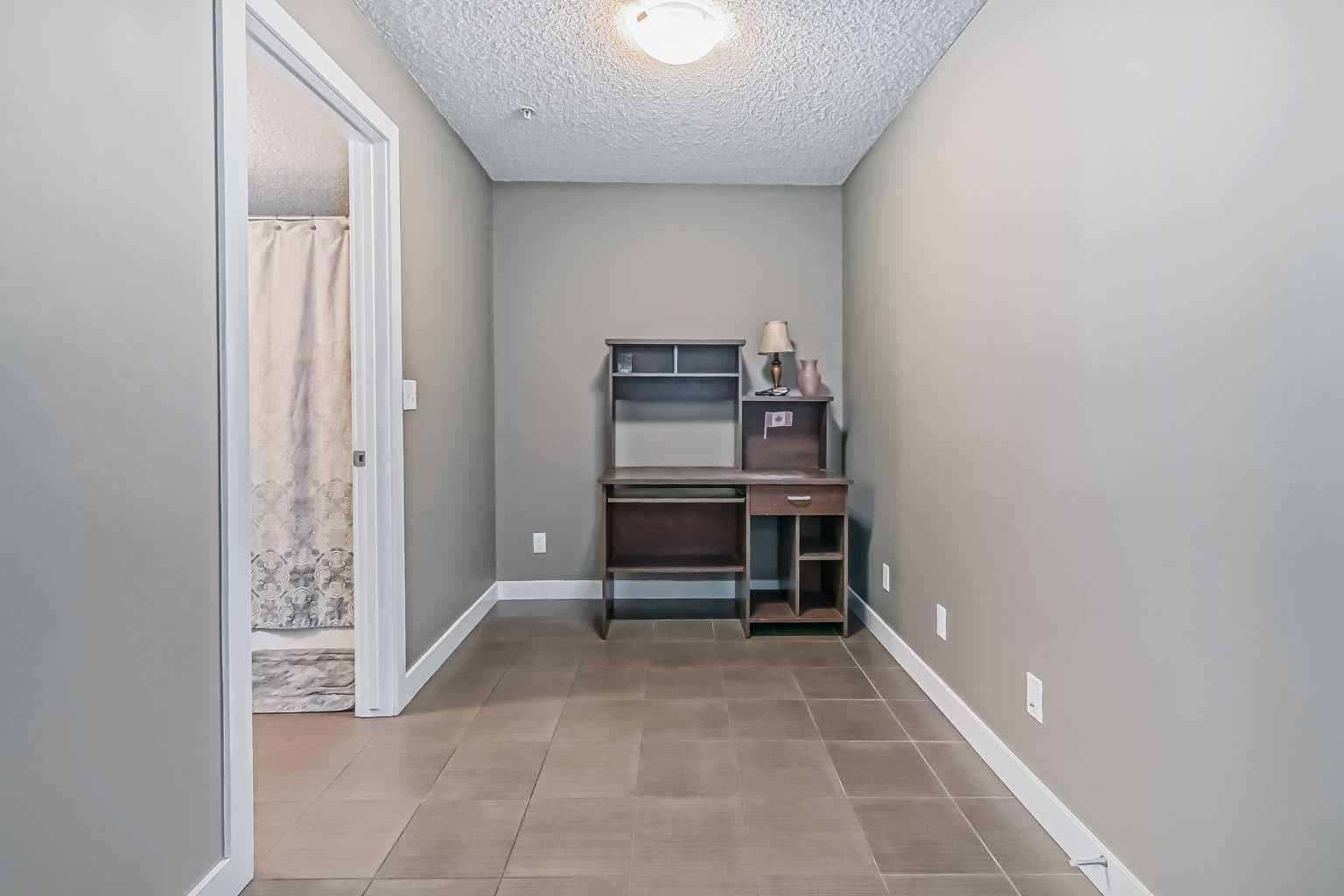 305, 195 Kincora Glen Road NW