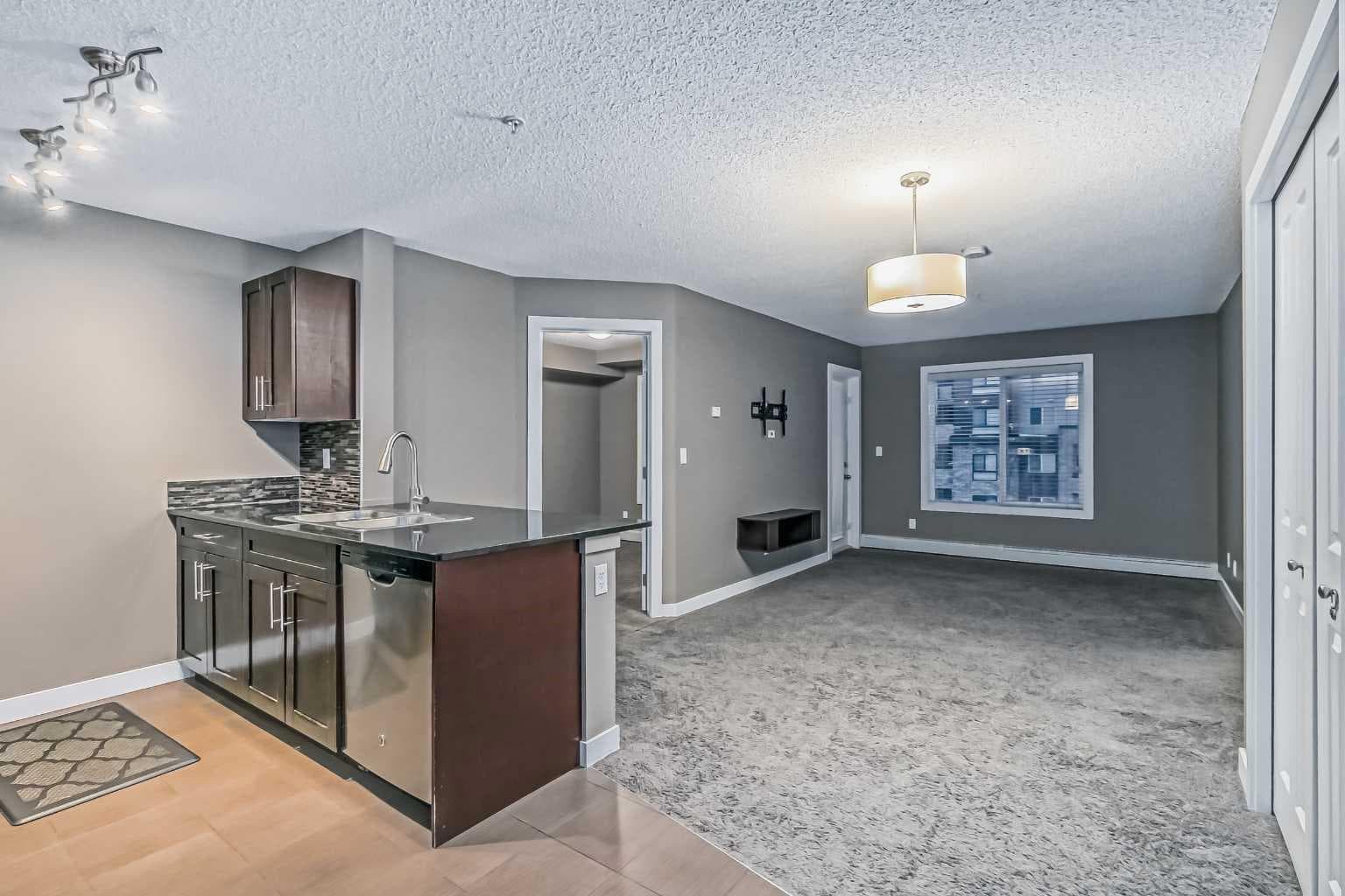 305, 195 Kincora Glen Road NW
