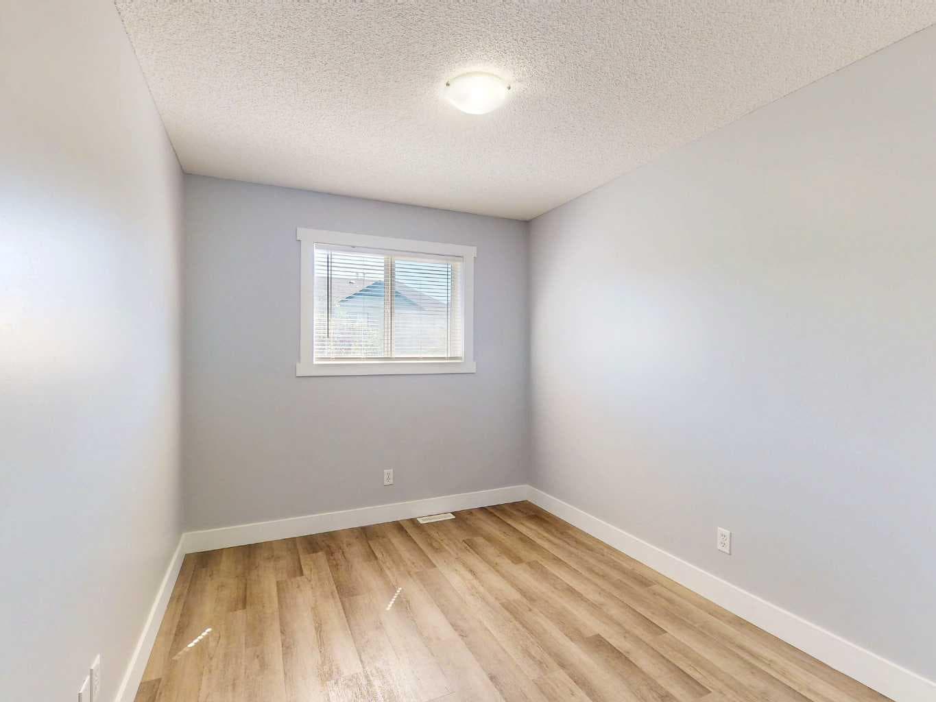 75 Panatella Villas NW