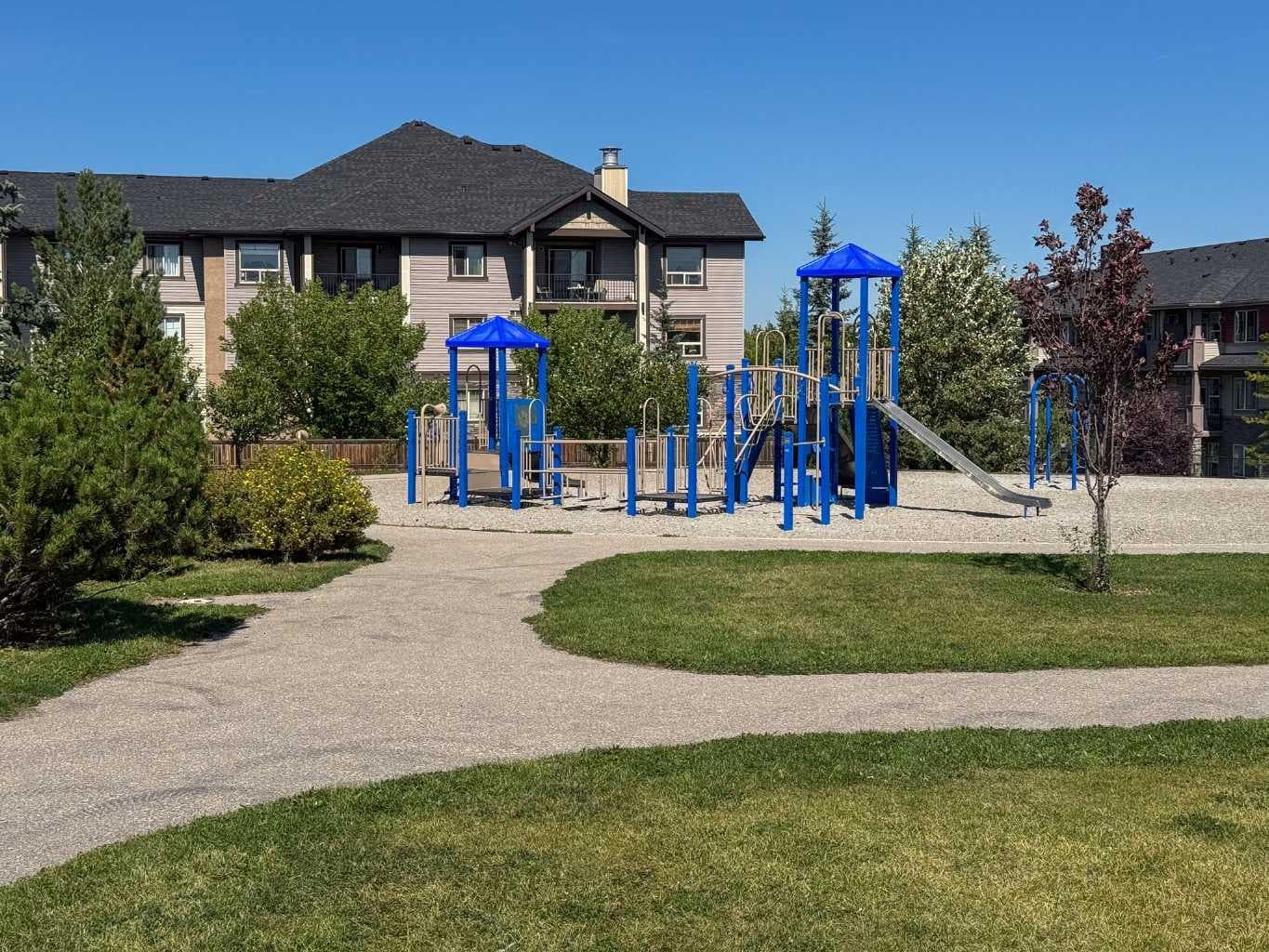 75 Panatella Villas NW