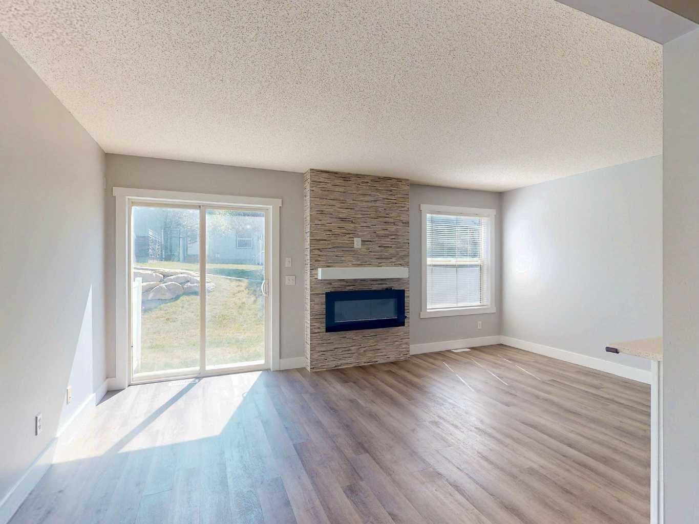75 Panatella Villas NW