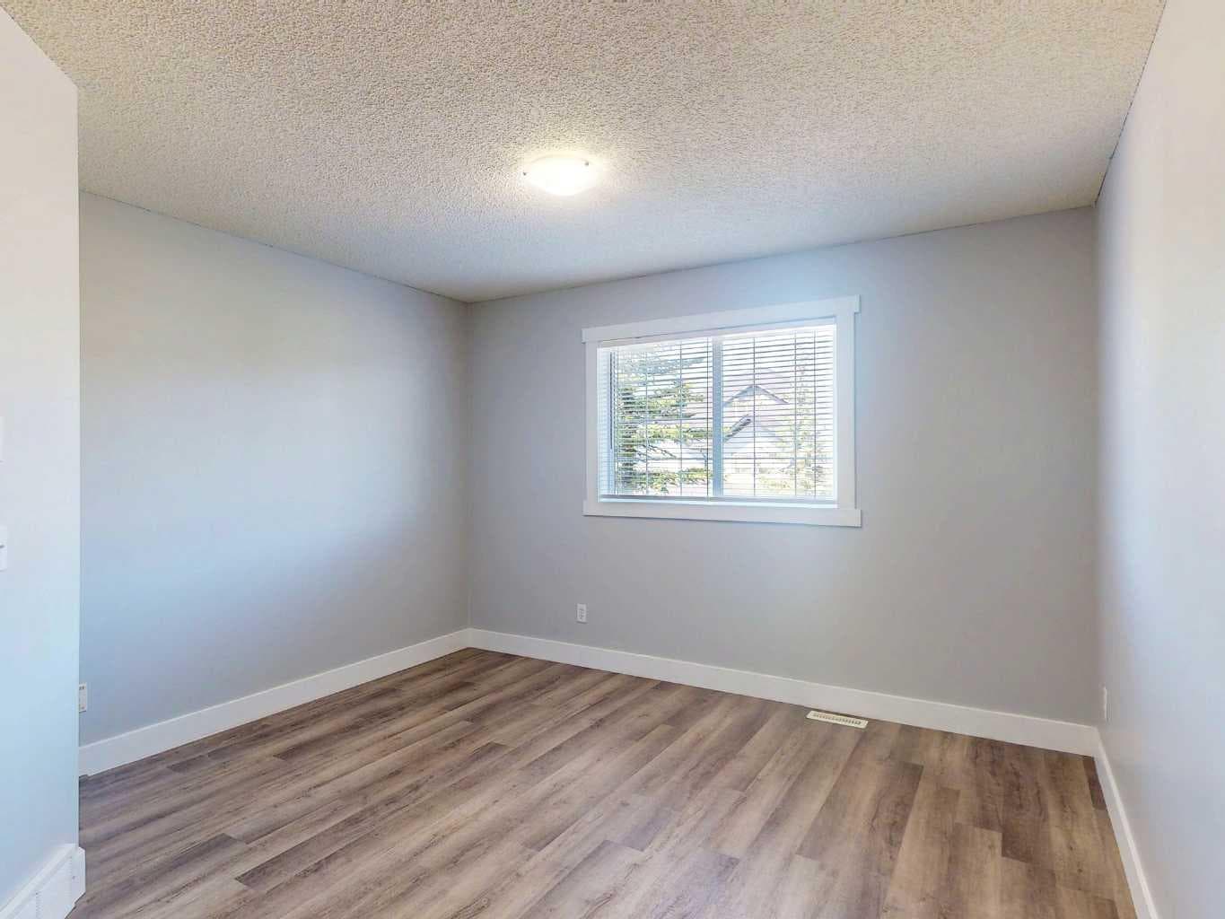 75 Panatella Villas NW