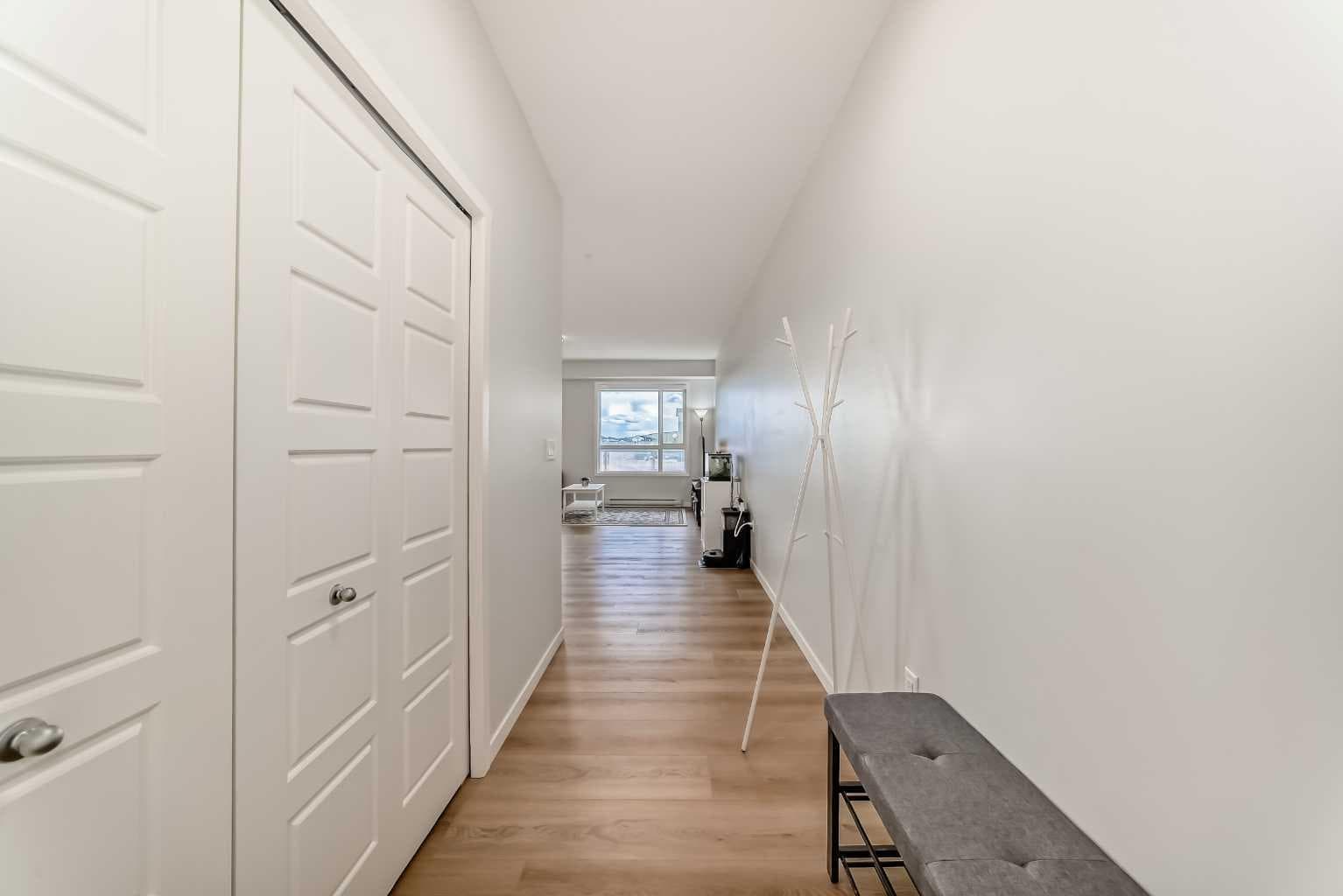 4315, 550 Belmont Street SW