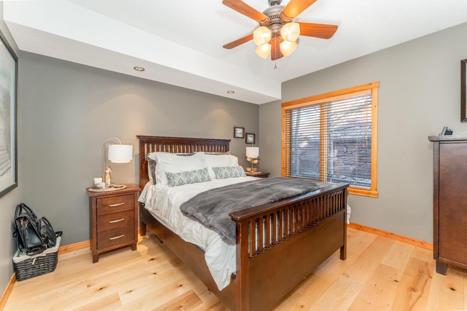 2207, 101B Stewart Street Landing  