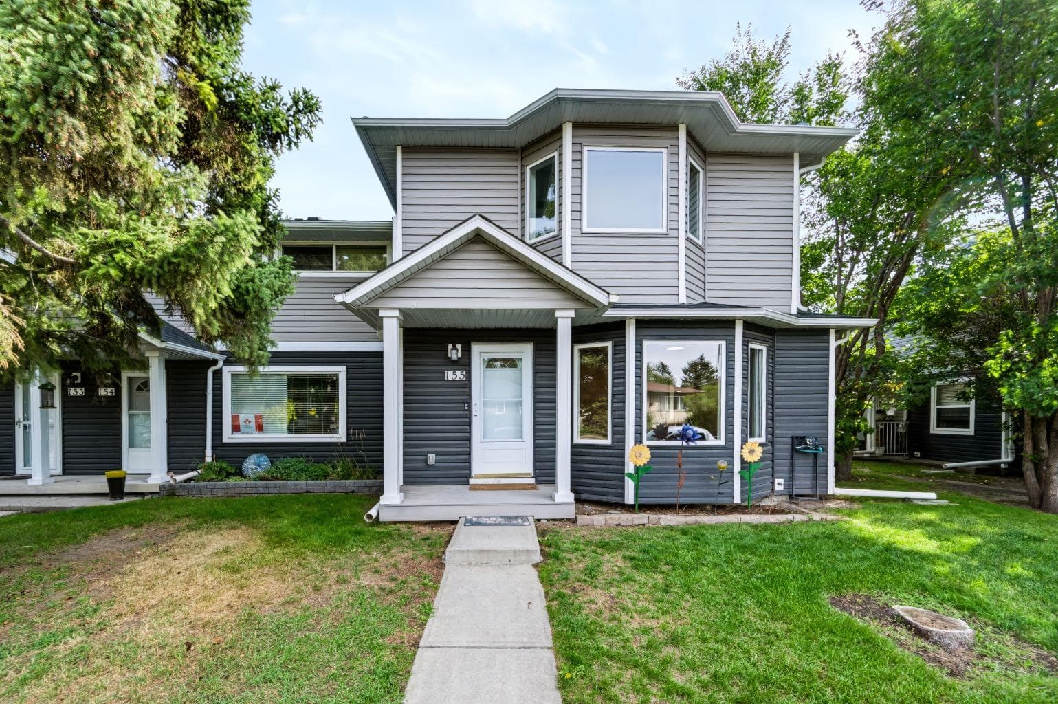 155 Regal Park NE