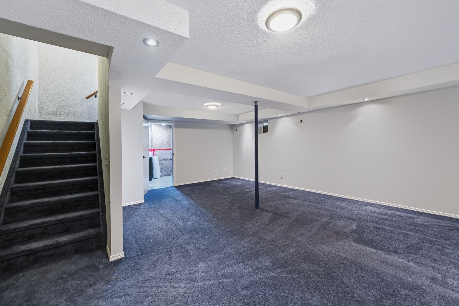 155 Regal Park NE