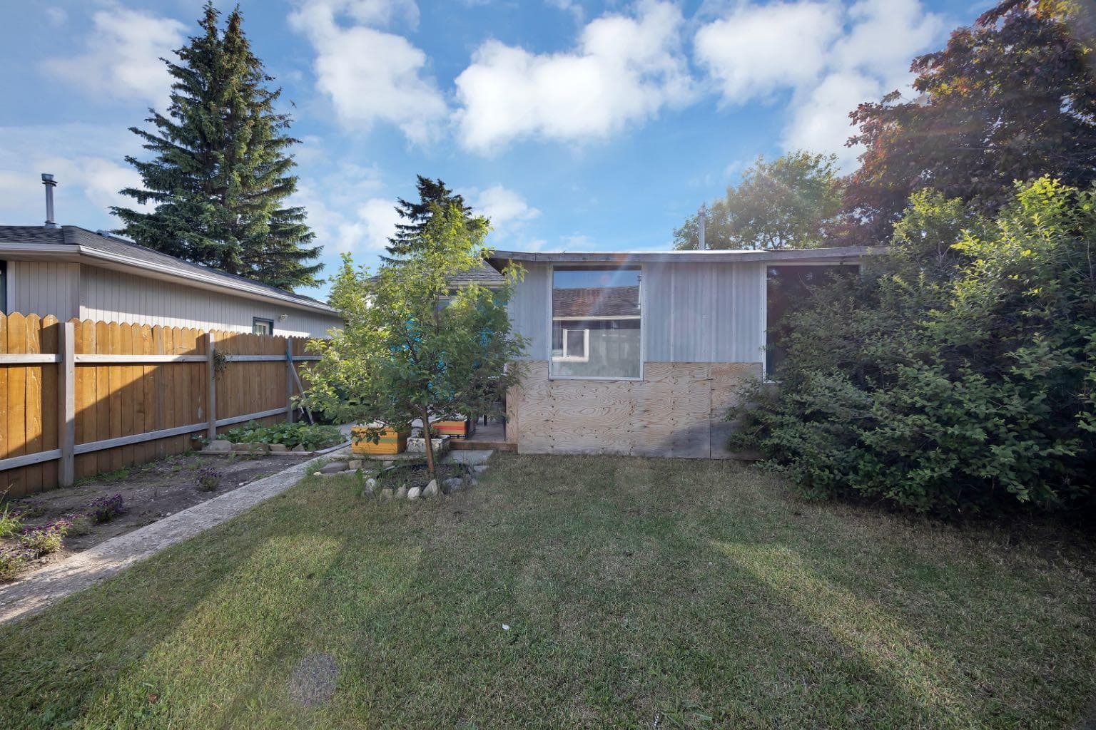20 Falton Way NE