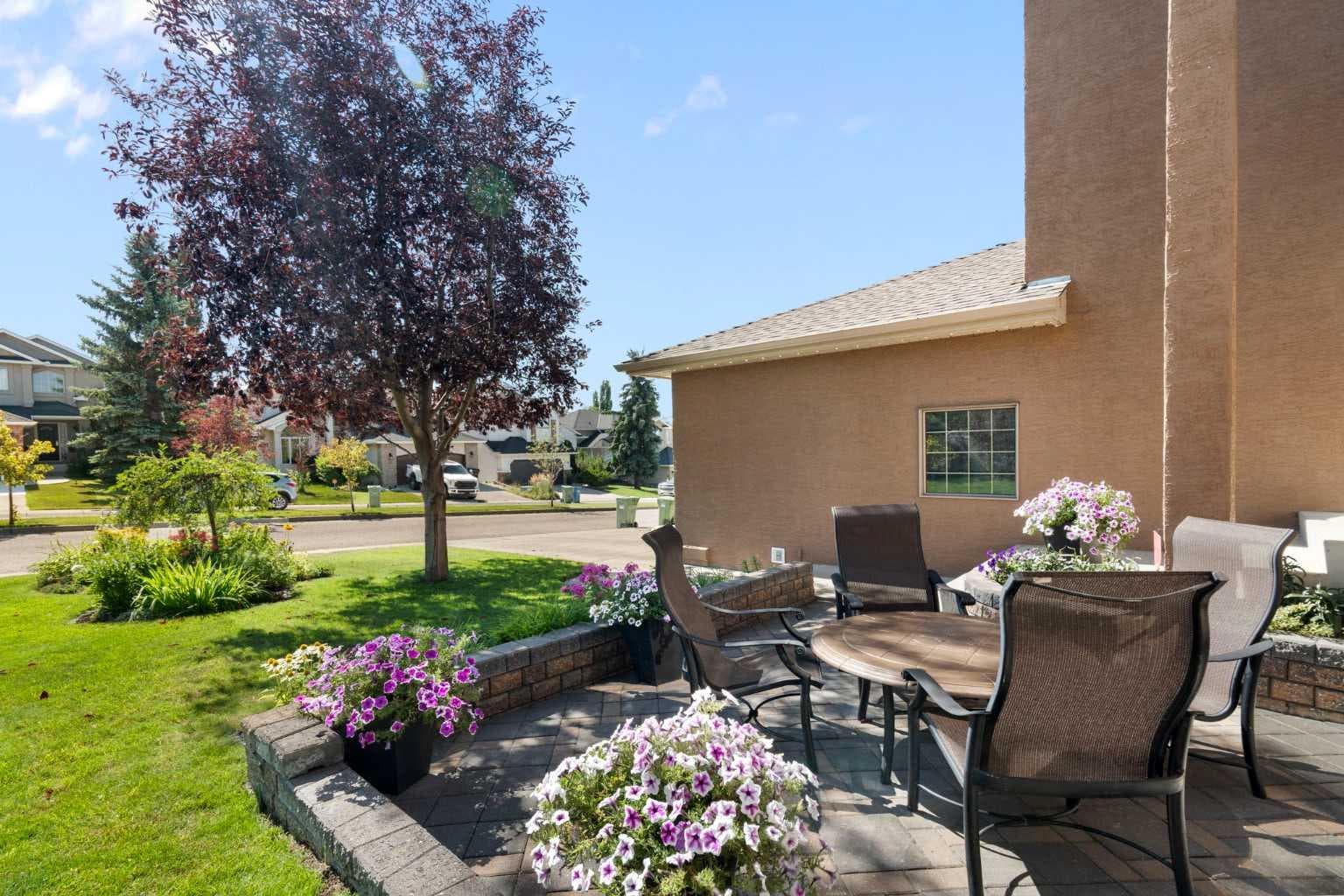 12 Mt Norquay Gate SE