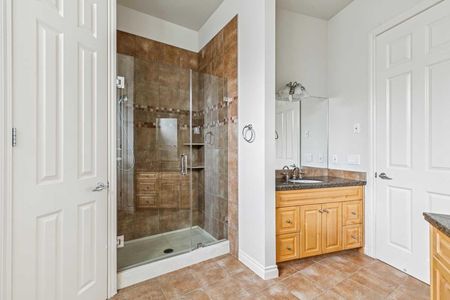 44 Evergreen Lane SW
