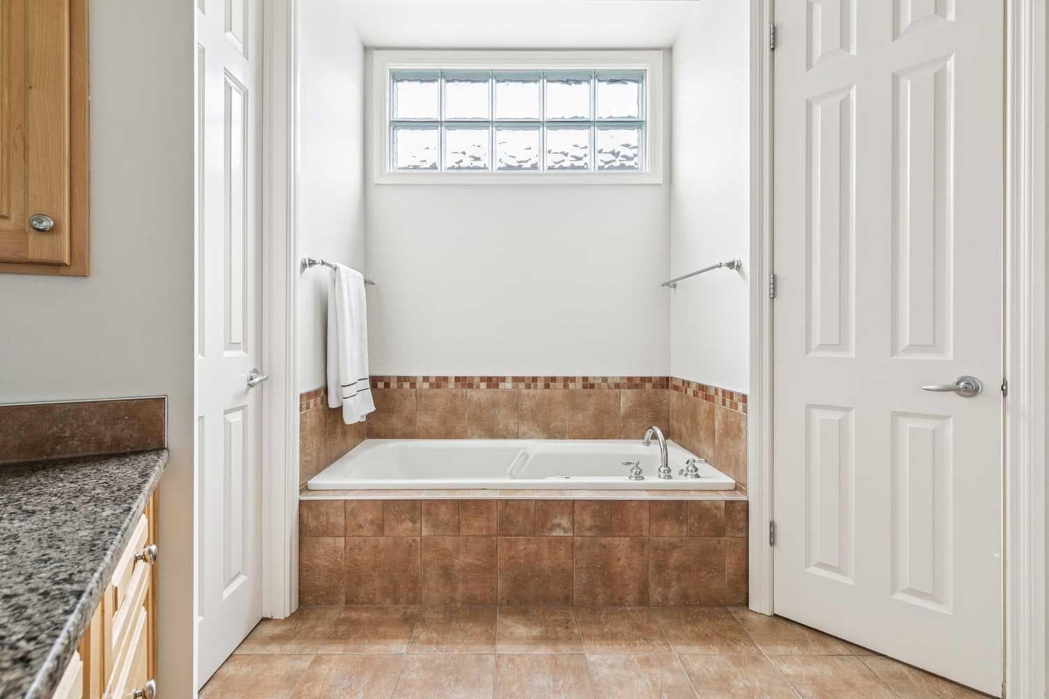 44 Evergreen Lane SW