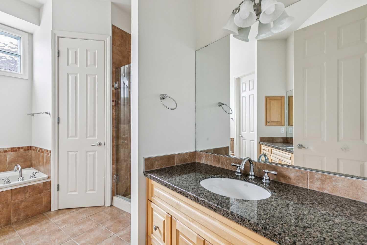 44 Evergreen Lane SW