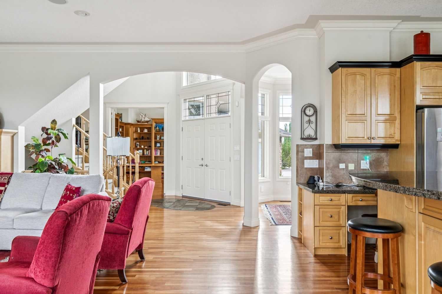 44 Evergreen Lane SW