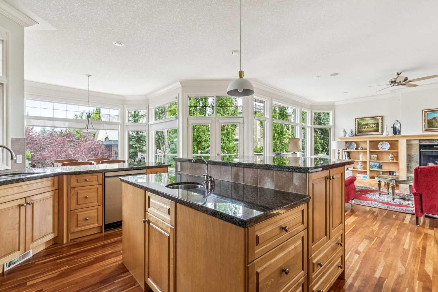 44 Evergreen Lane SW