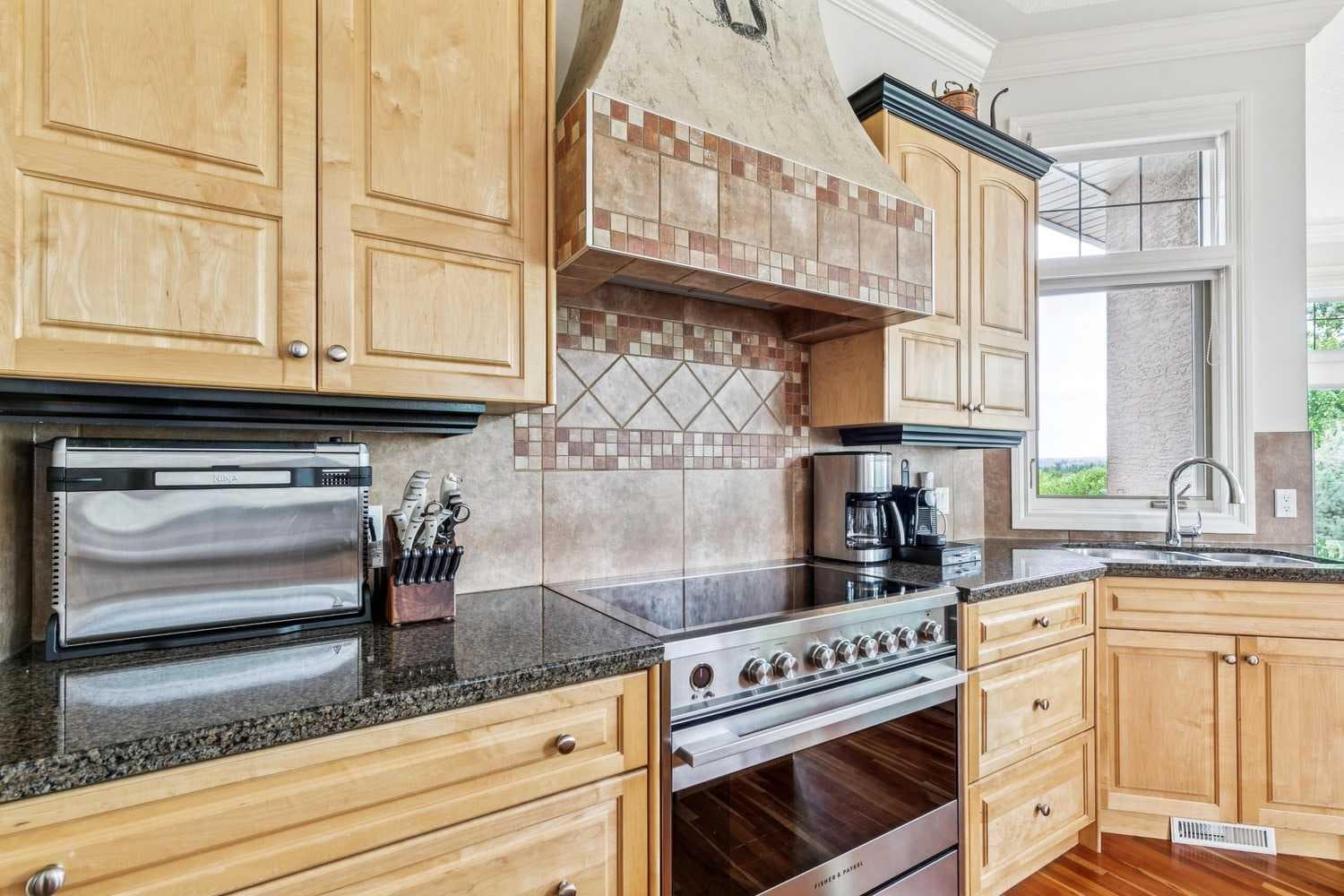 44 Evergreen Lane SW