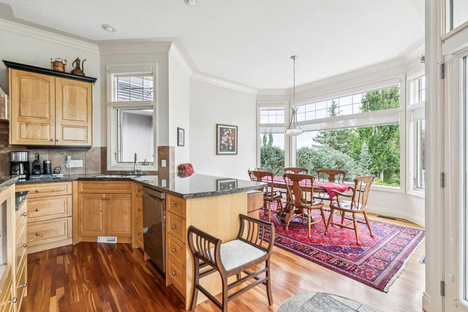 44 Evergreen Lane SW