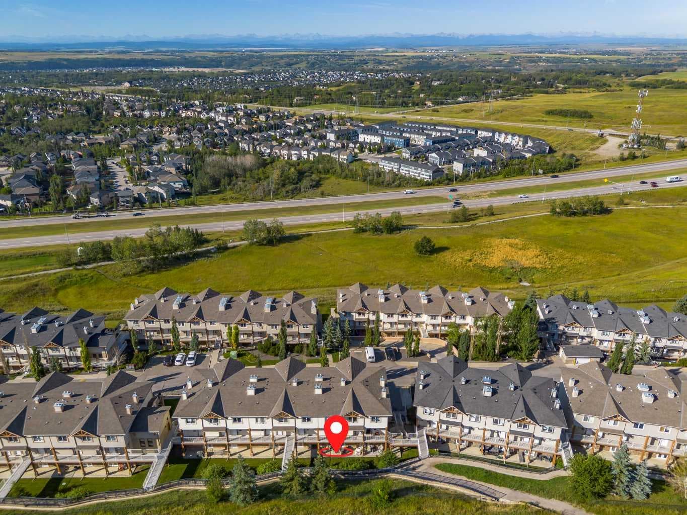 2, 140 Rockyledge View NW