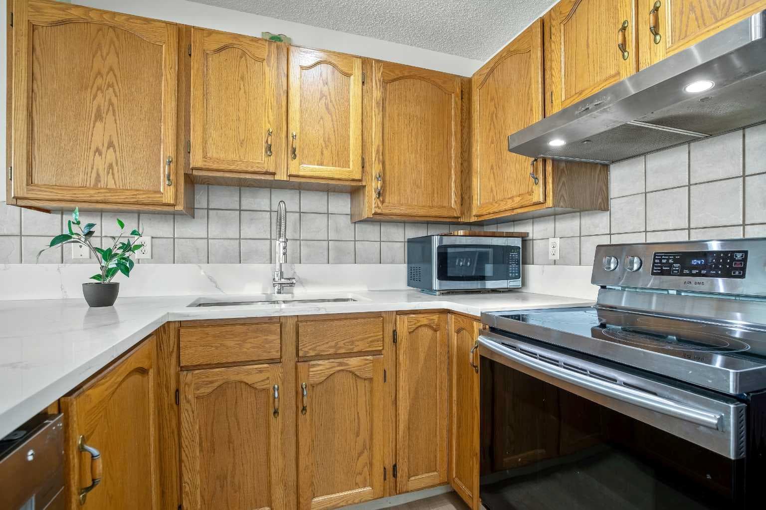 65 Millview Green SW
