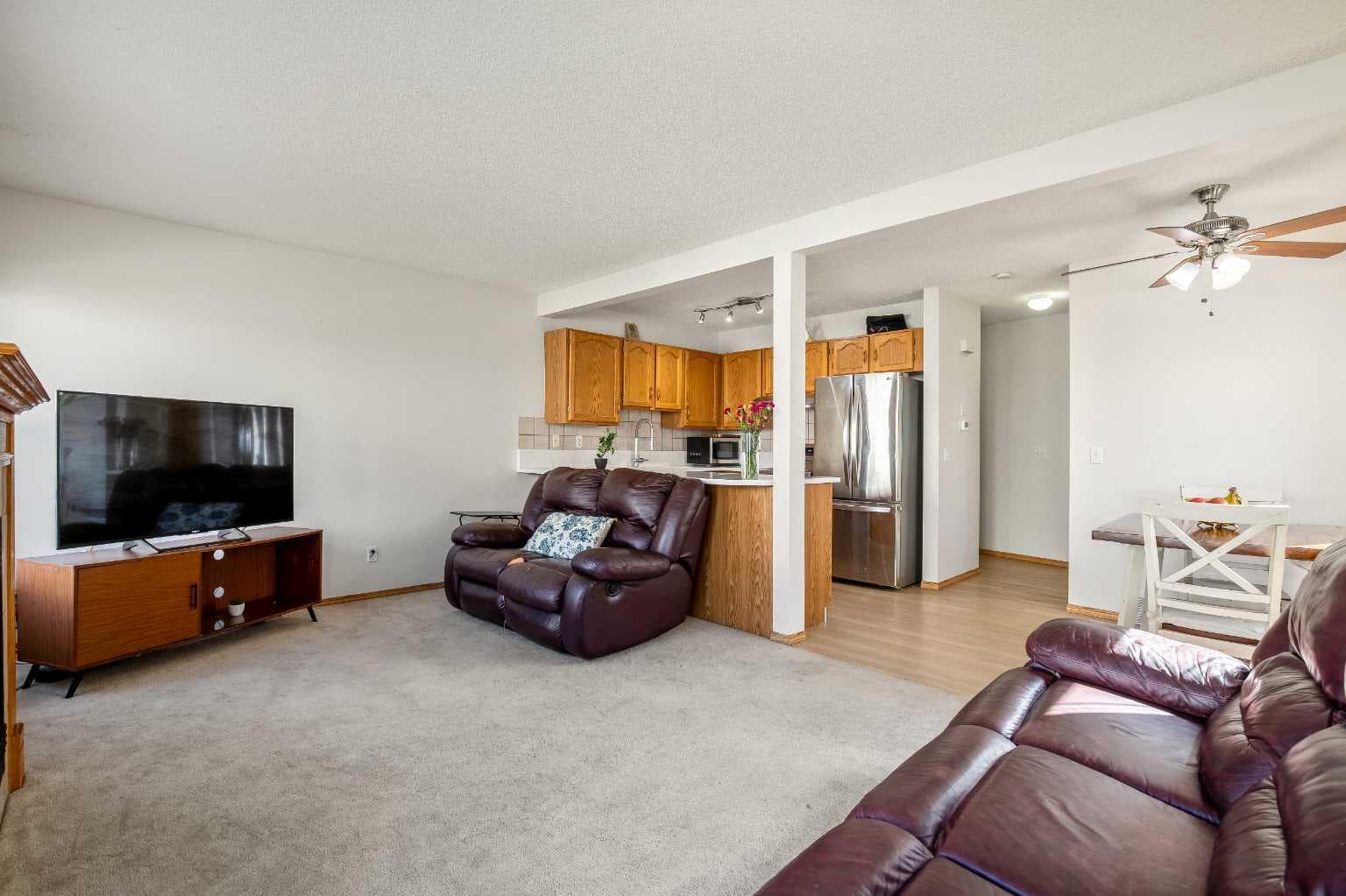 65 Millview Green SW
