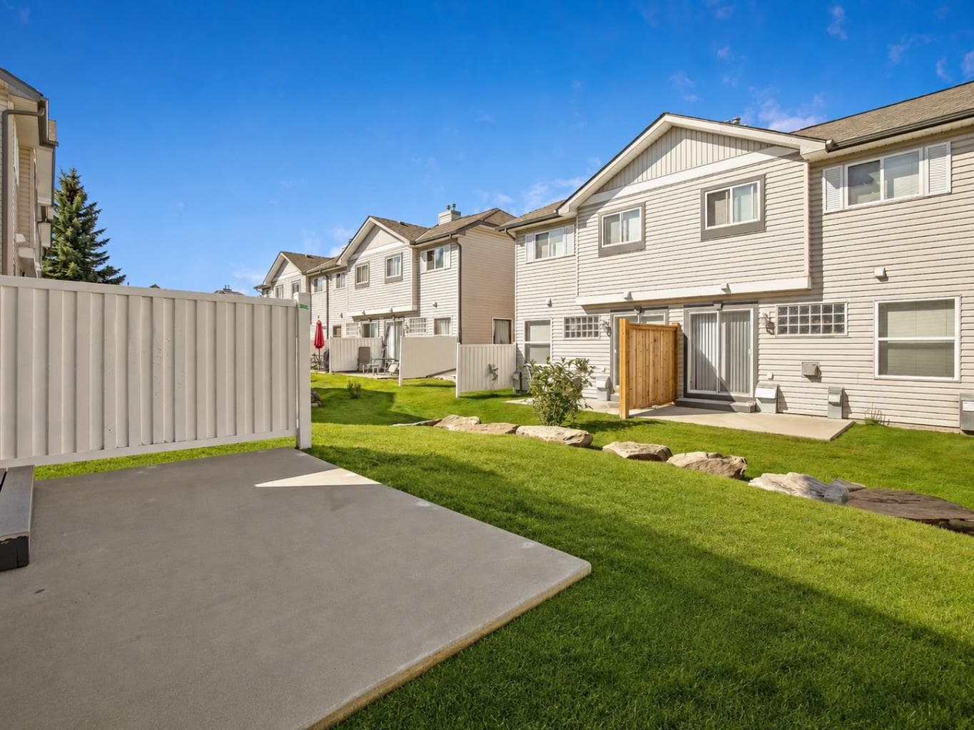 65 Millview Green SW