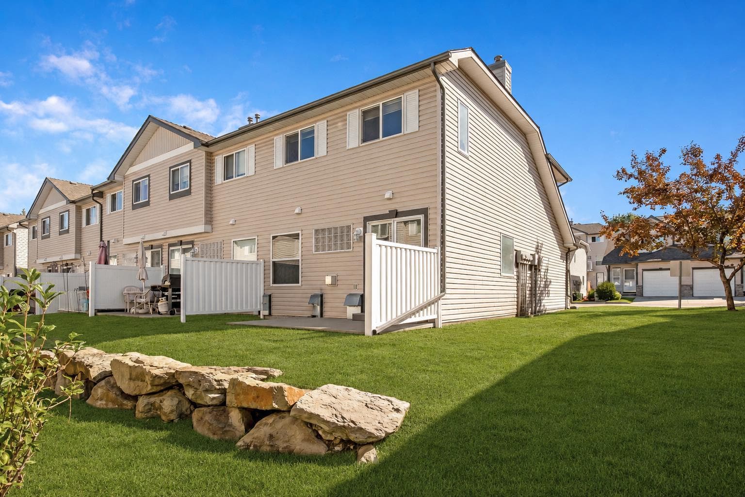 65 Millview Green SW