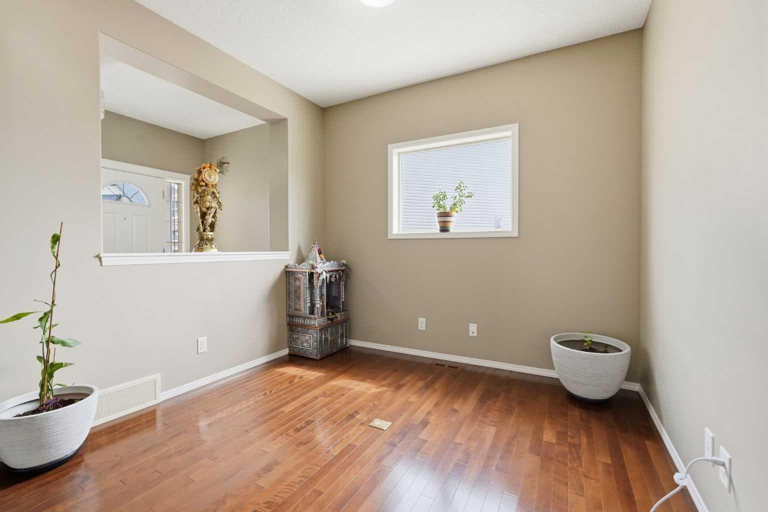 79 Nolanfield Court NW