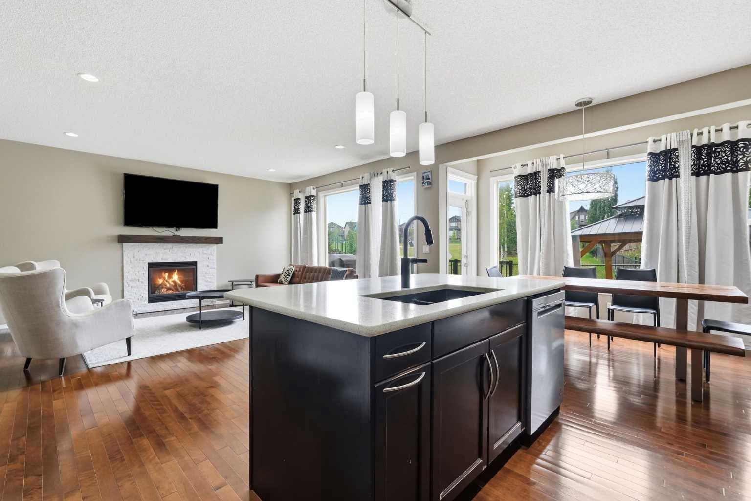 79 Nolanfield Court NW