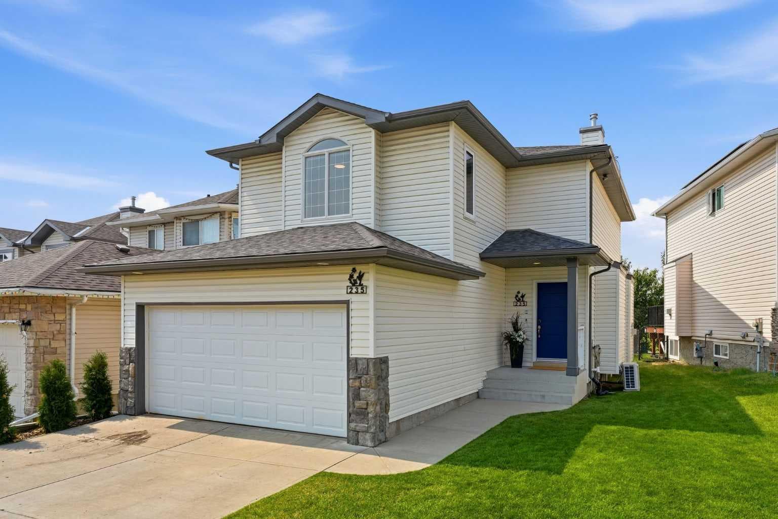 235 Arbour Stone Place NW