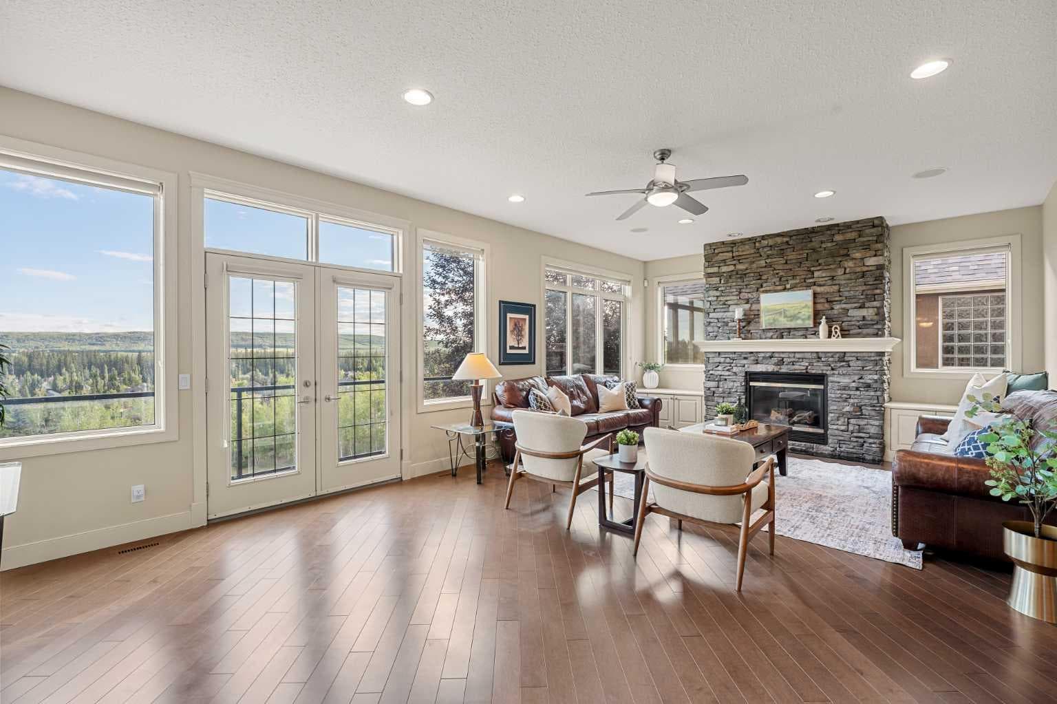 51 Discovery Ridge Mount SW