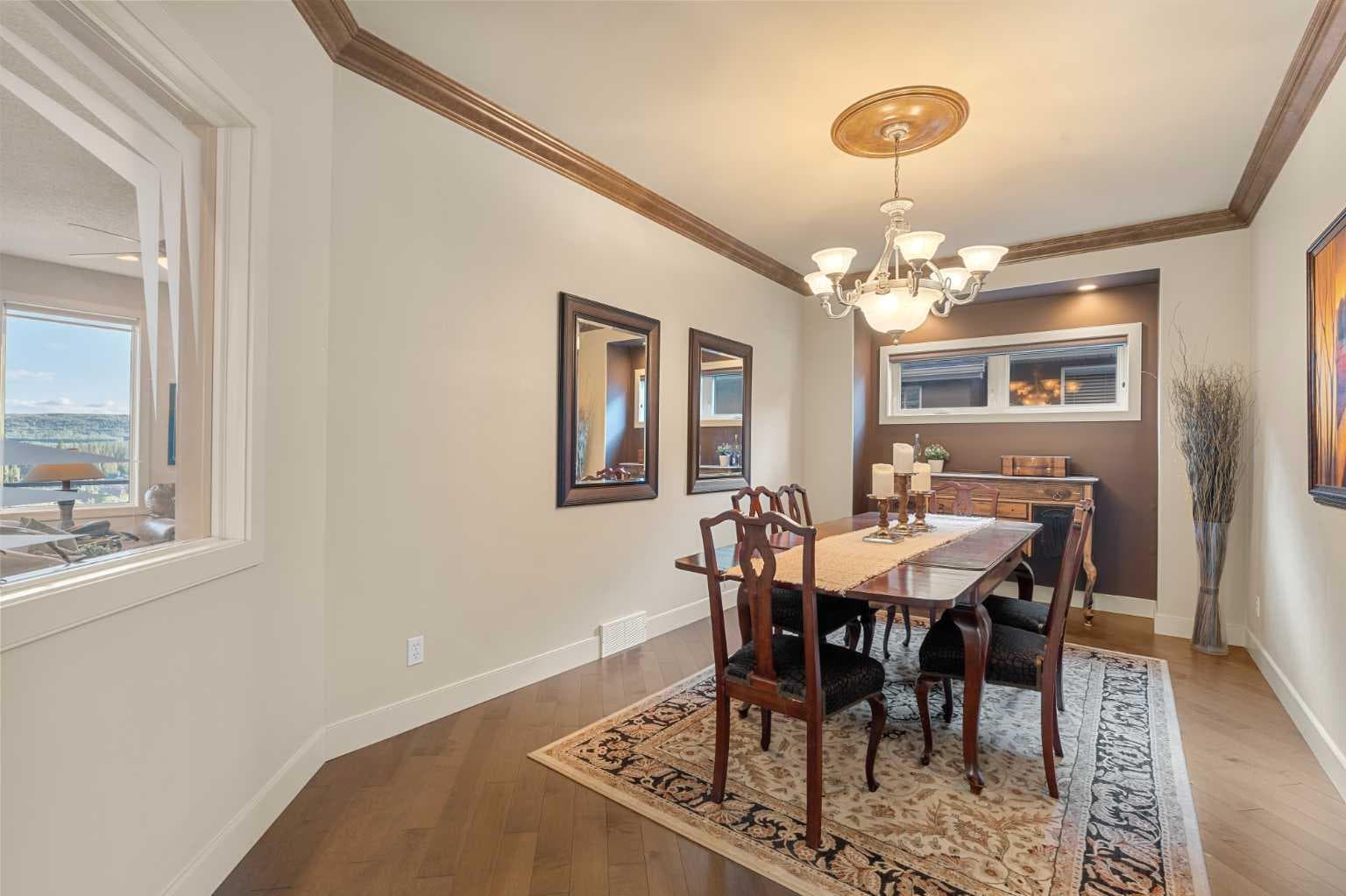 51 Discovery Ridge Mount SW
