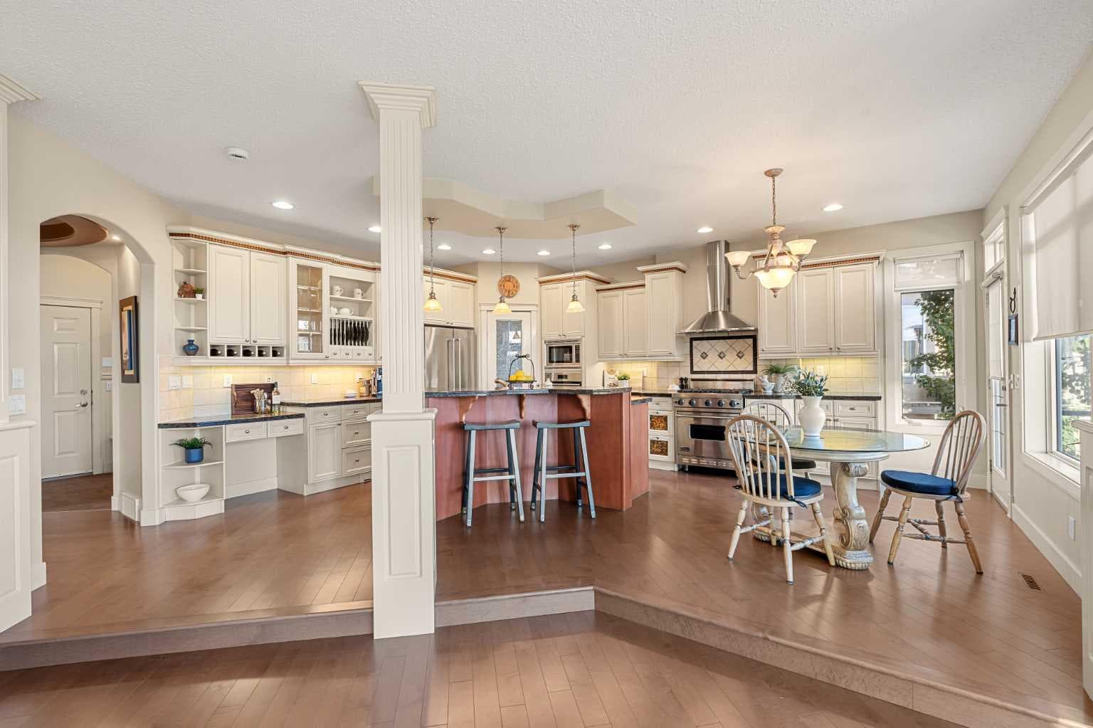 51 Discovery Ridge Mount SW