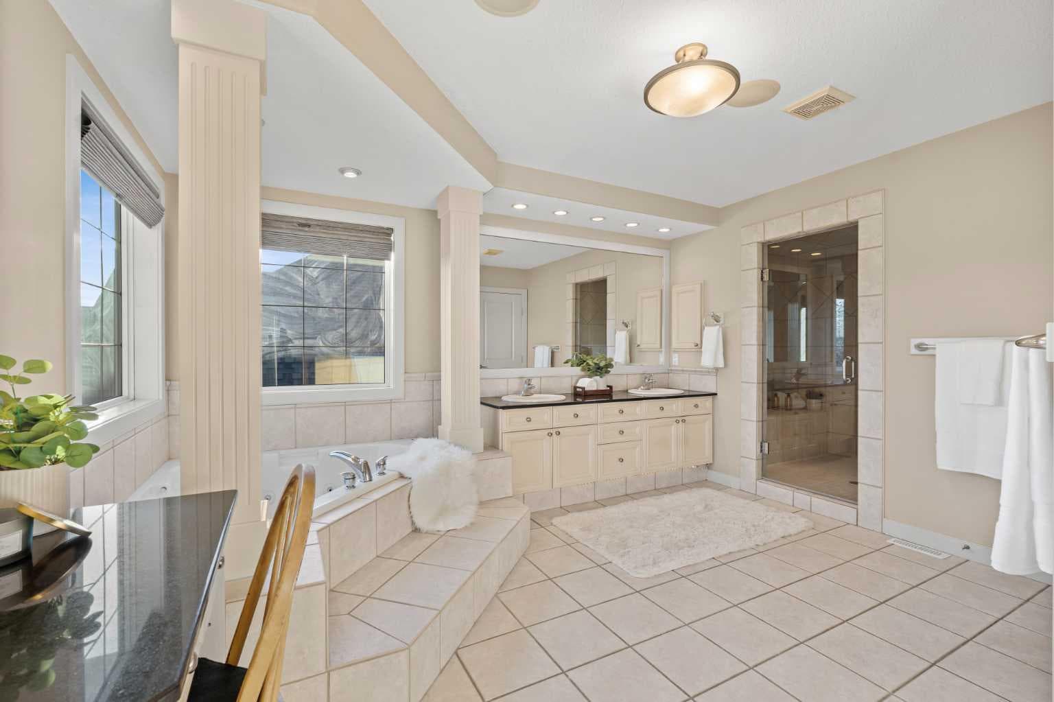 51 Discovery Ridge Mount SW