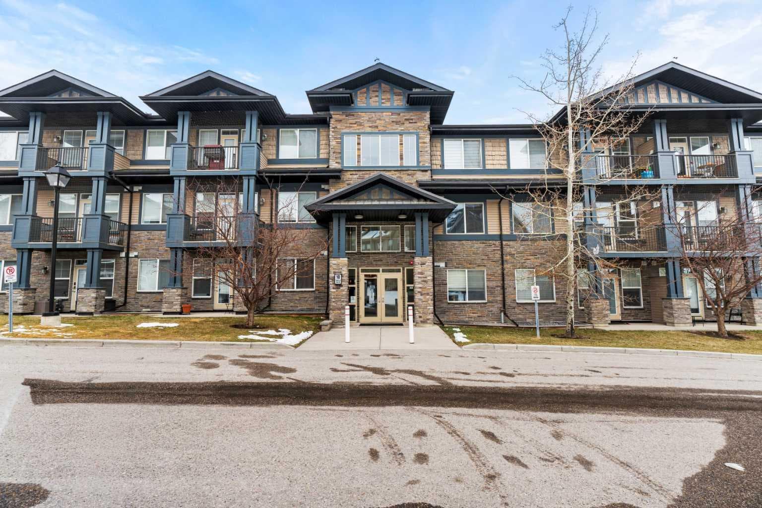 212, 10 Panatella Road NW