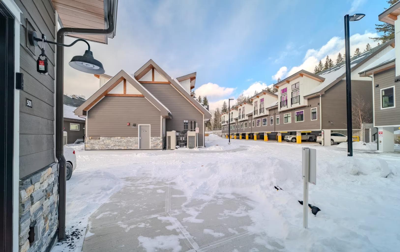 501, 750 Harvie Heights Road 