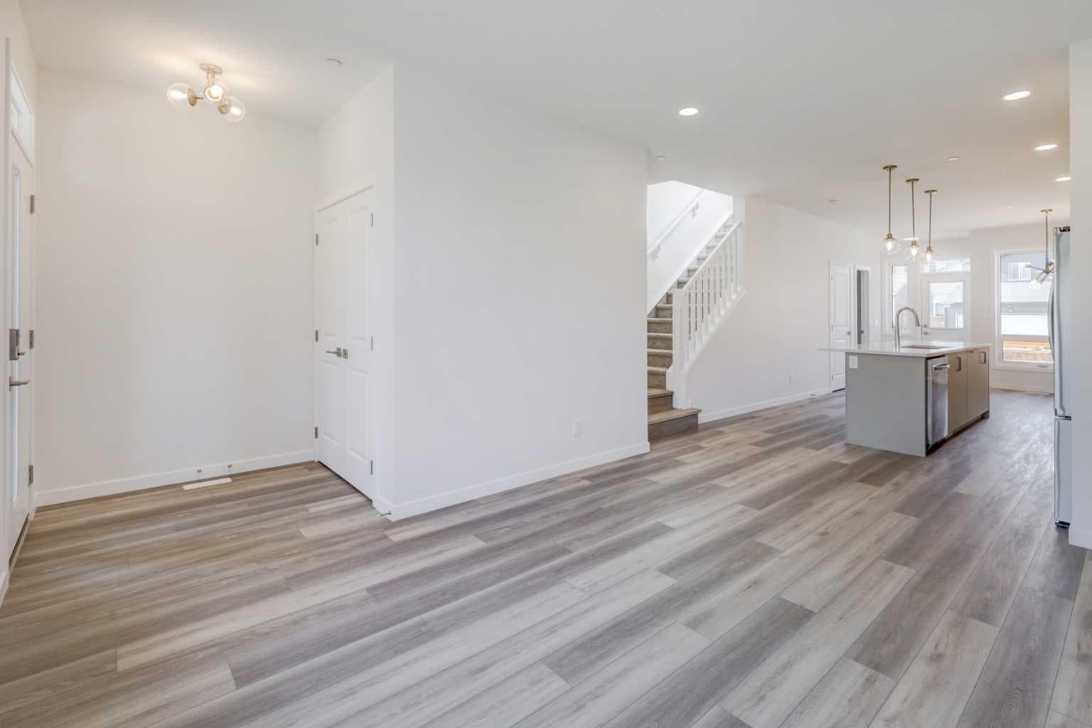99 Herron Walk NE