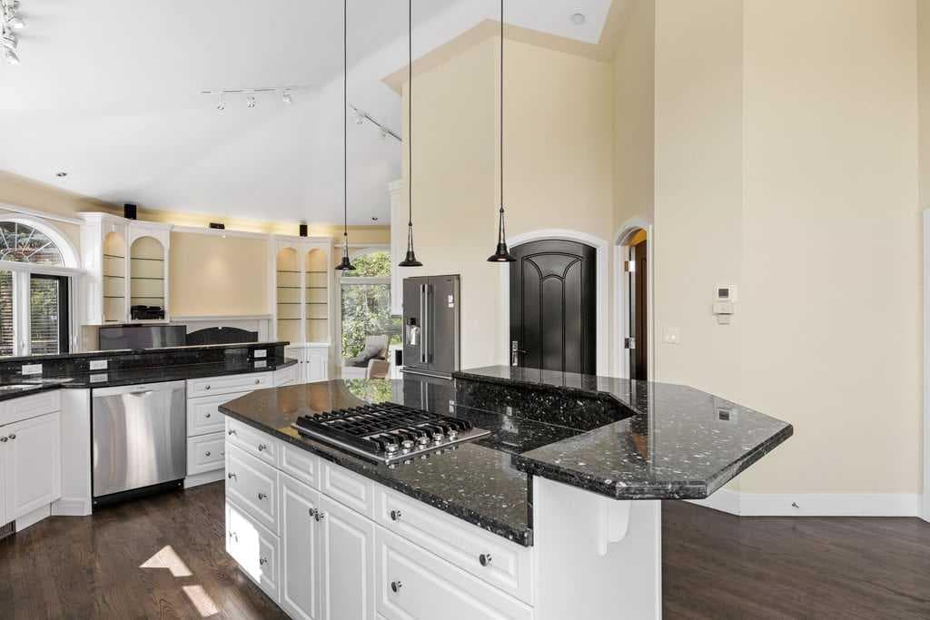 142 Emerald Bay Drive 