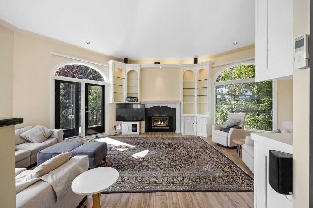 142 Emerald Bay Drive 
