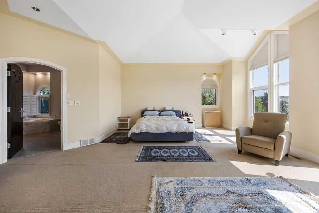 142 Emerald Bay Drive 