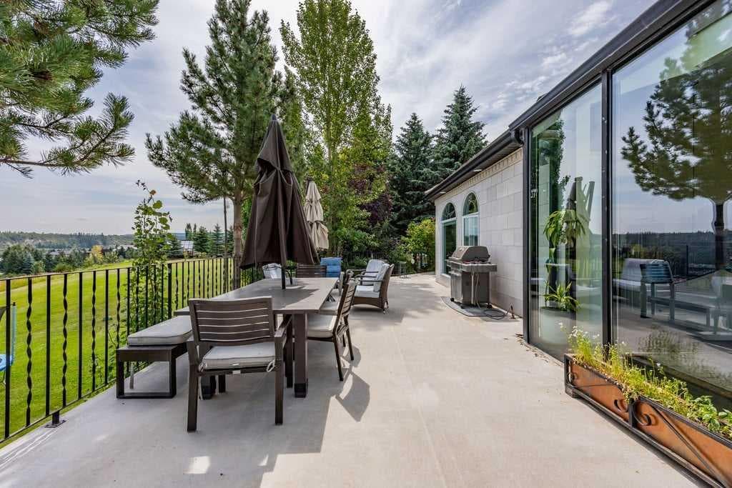 142 Emerald Bay Drive 