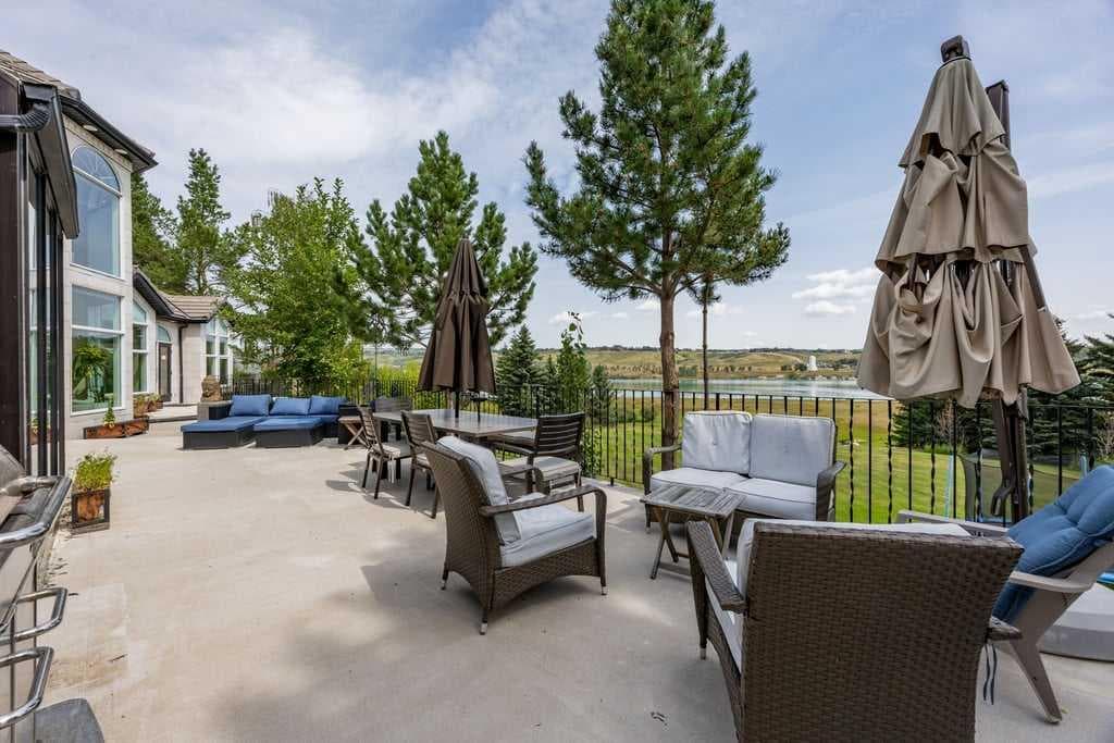 142 Emerald Bay Drive 