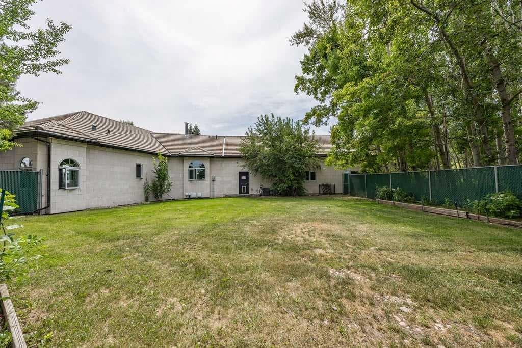 142 Emerald Bay Drive 