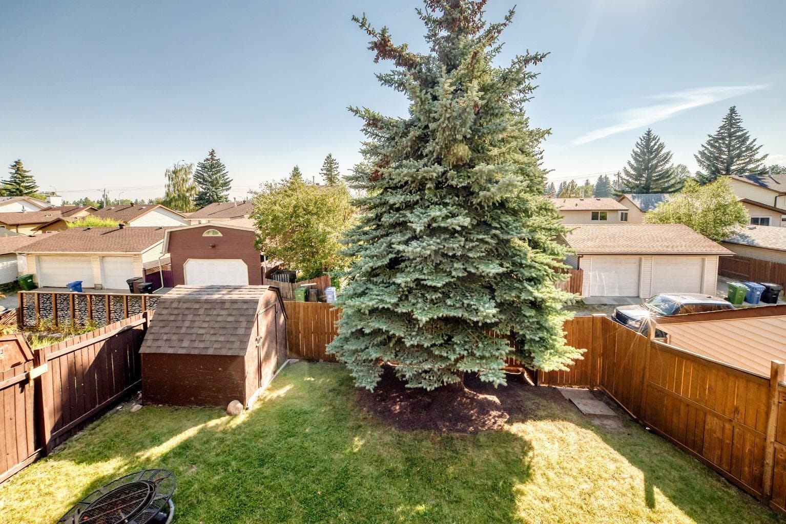 196 Edgedale Way NW