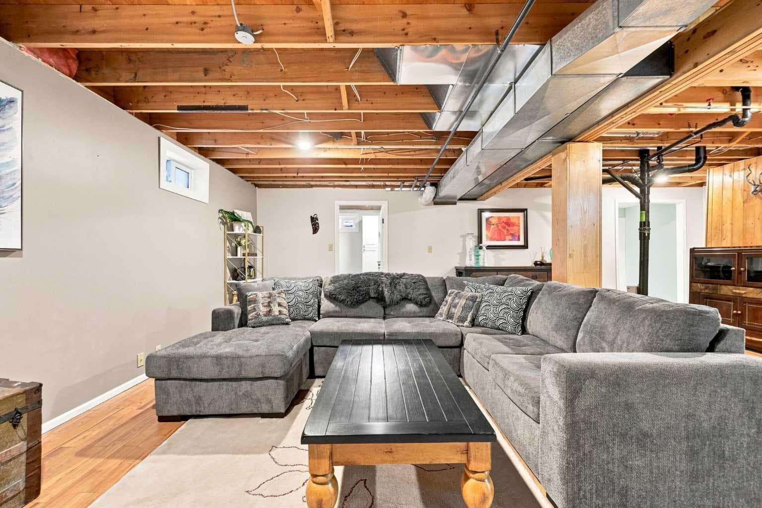 167 Bernard Way NW