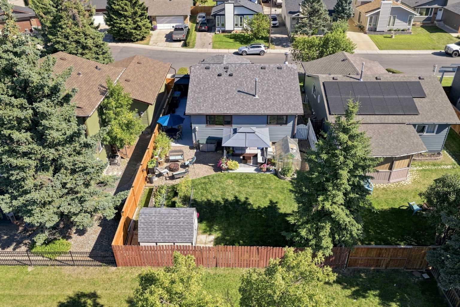 167 Bernard Way NW