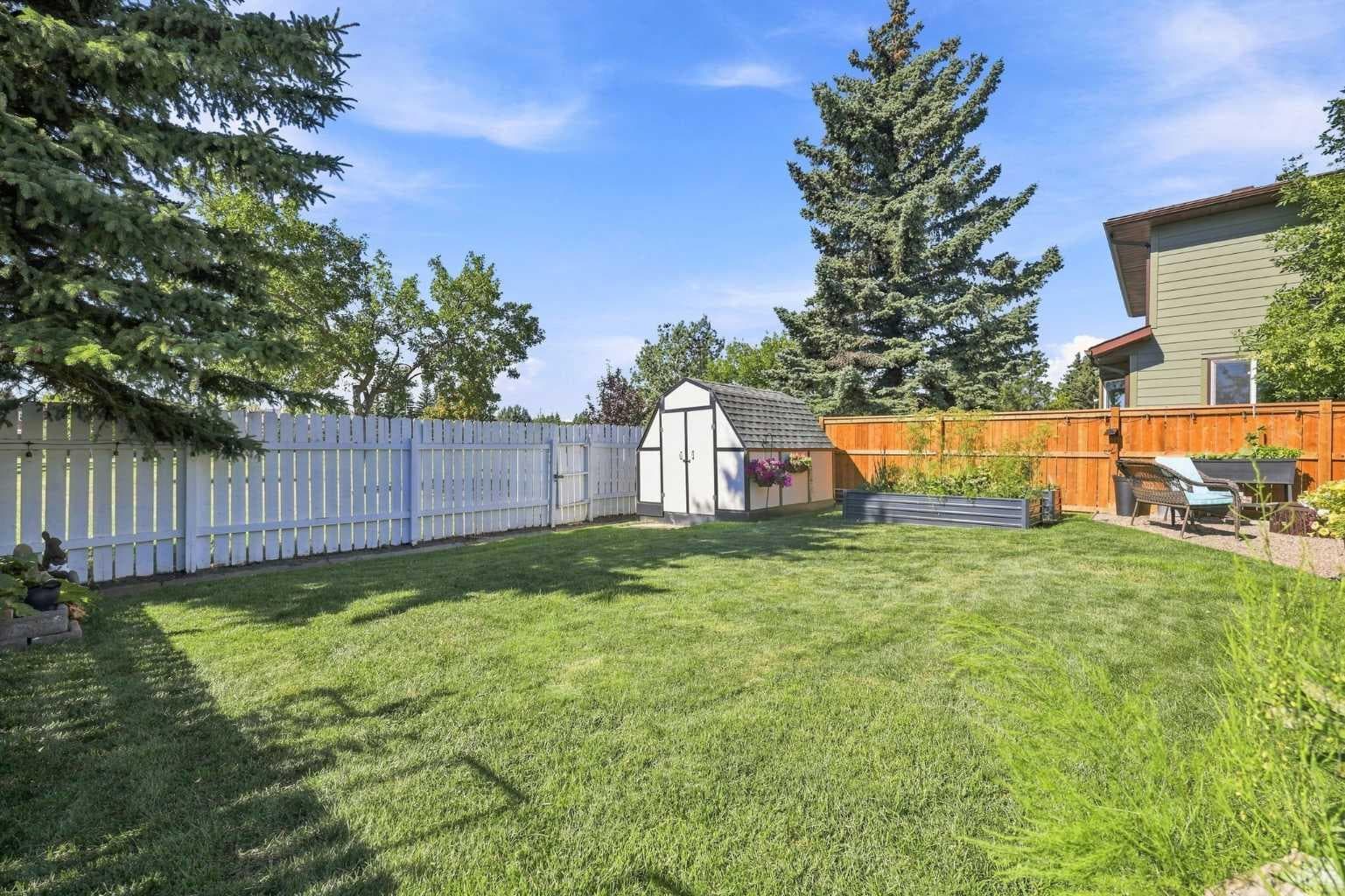 167 Bernard Way NW