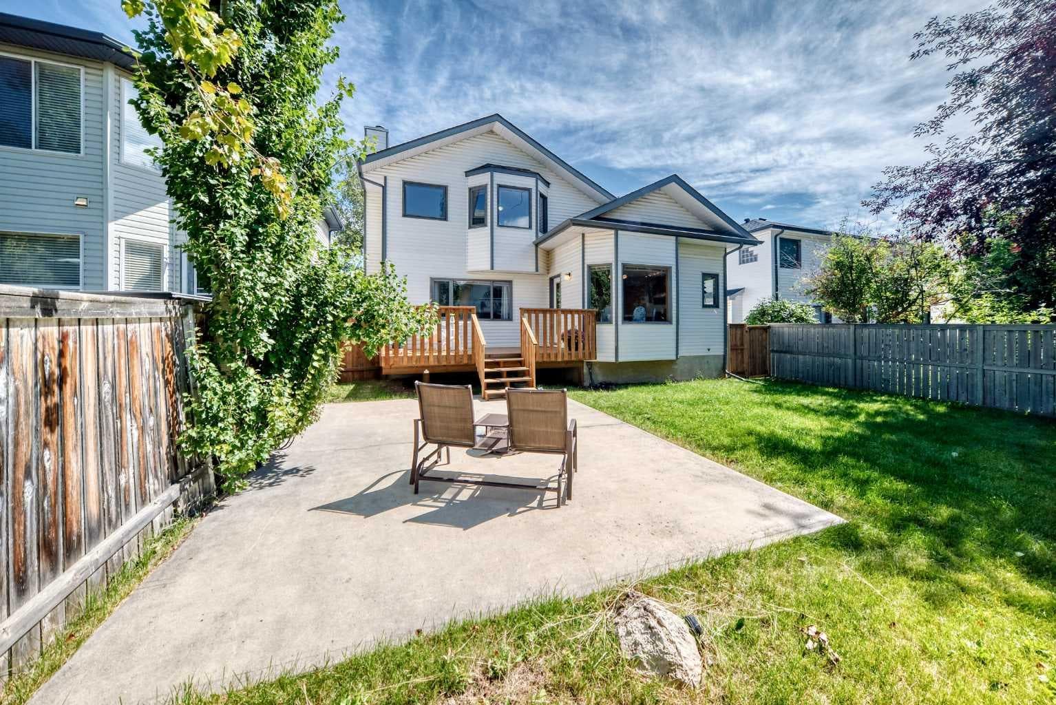 228 Arbour Ridge Way NW