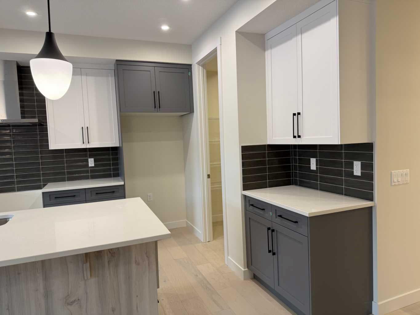 111 sundown Crescent 